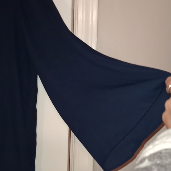 Flowy Top - Picture 4 of 6